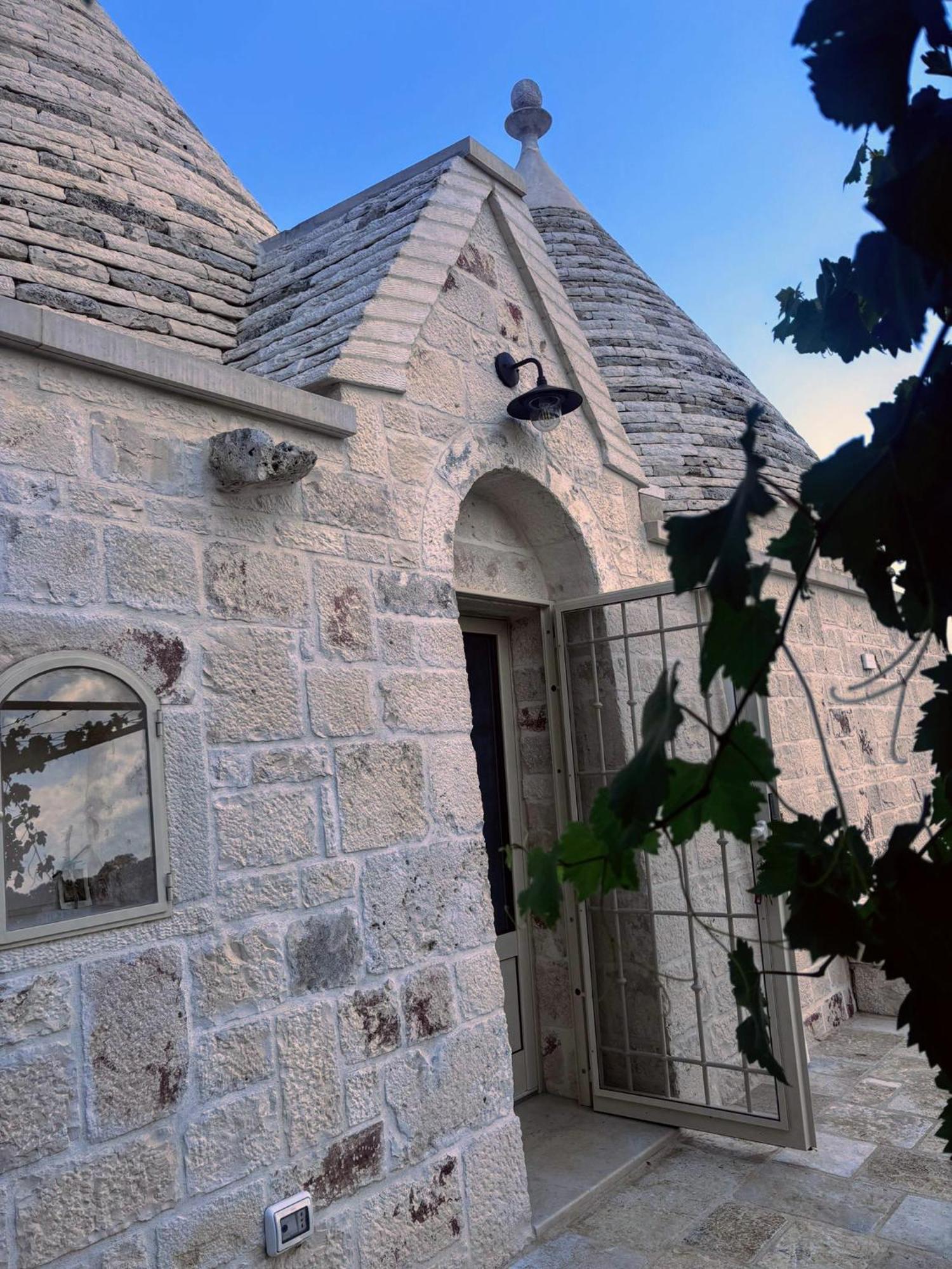 Trulli La Quercia Del Nonno Locorotondo Exterior foto