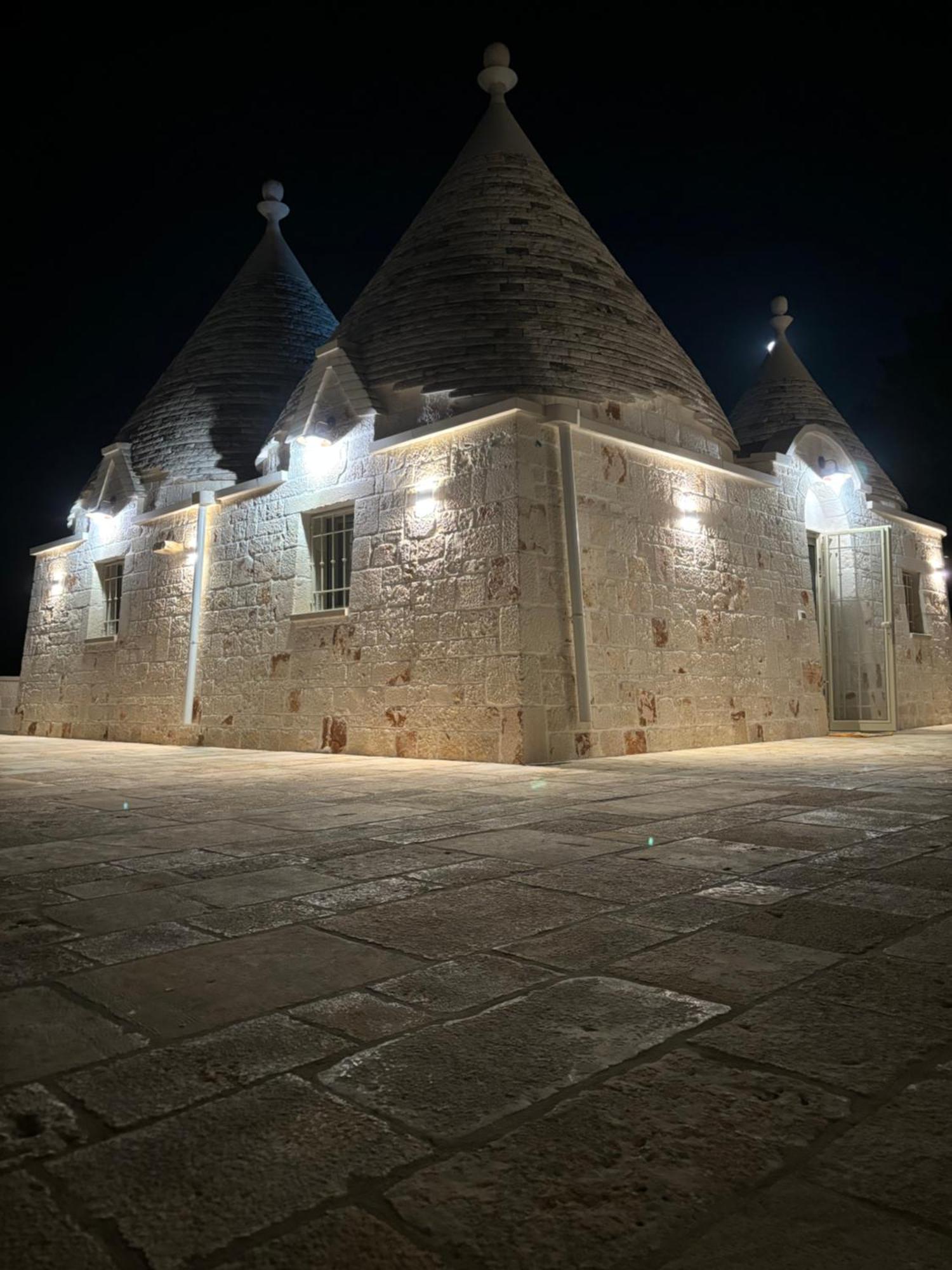 Trulli La Quercia Del Nonno Locorotondo Exterior foto